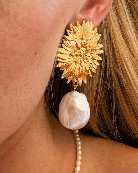 Noeli Pearl Earrings