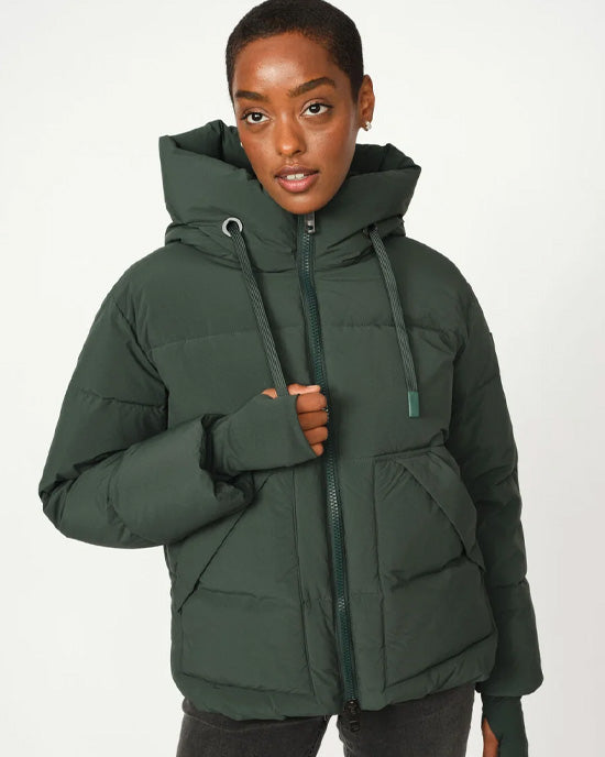 Ollie Terma Jacket Scarab