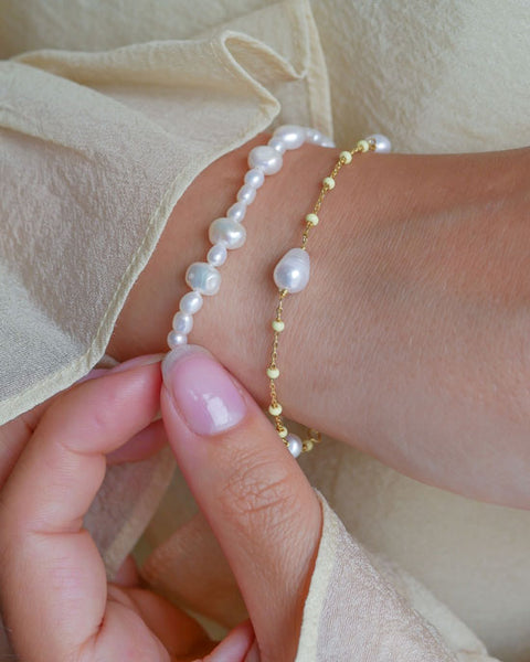 Lola Perlita Bracelet - shopatstocks