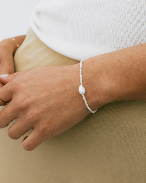 Beach Pearls Bracelet Offwhite Gold