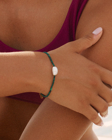 Beach Pearls Bracelet Green Gold