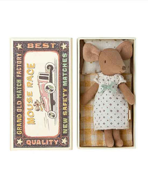 Big Sister Mouse In Matchbox, cream nightgown