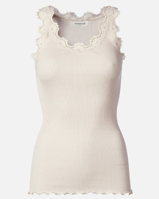 Babette Classic silk top w Lace Soft Powder