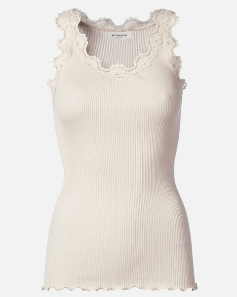 Babette Classic silk top w Lace Soft Powder