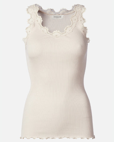 Babette Classic silk top w Lace Soft Powder