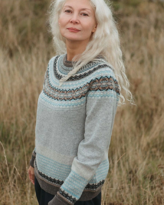 Alpine Short Sweater Grace
