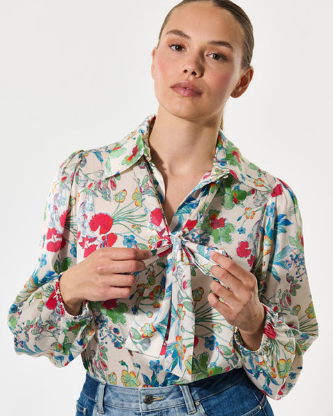 Annabelle Silk Blouse Fleurette Leche - shopatstocks