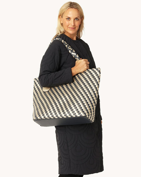 Large Braided Tote Bag True Navy Platin - shopatstocks