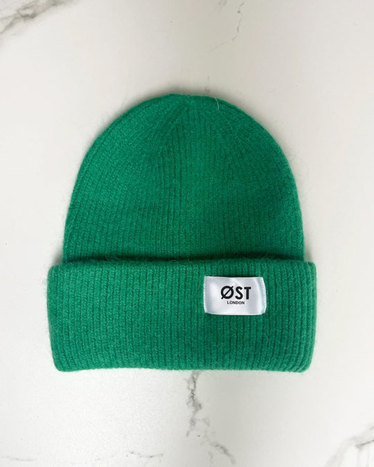 Clara Beanie Apple Green