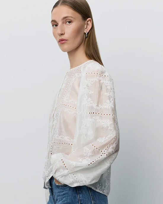 Cora Embroidered Shirt Off White