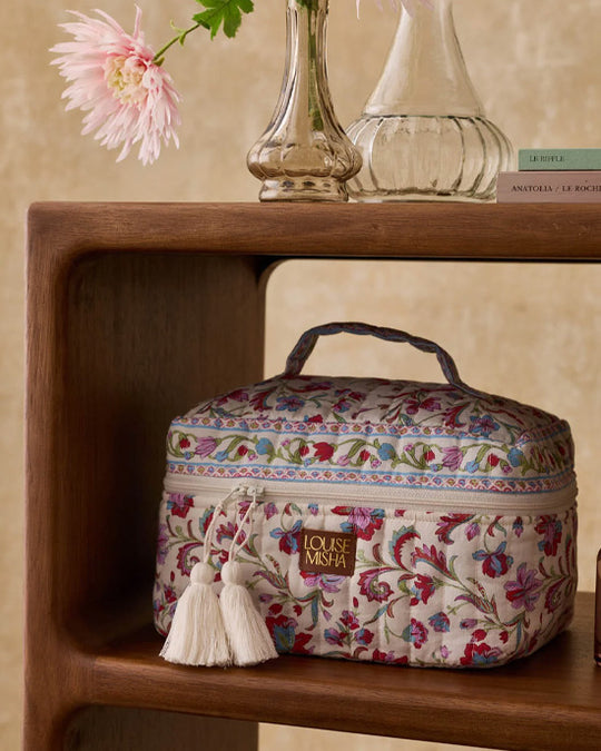 Laety Washbag Cream Floral