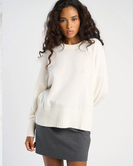 Monptilya Cashmere Crew Jumper Milk