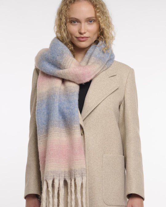 Erica Checked Scarf Soft blue pink