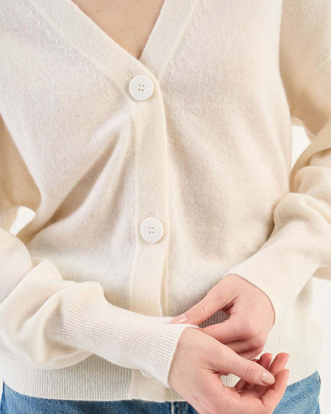 Grammy Cashmere Cardigan Milk