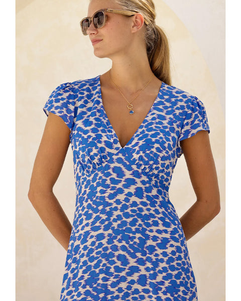 Sophie EcoVero Dress Ikat Animal White/Blue - shopatstocks