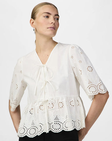 Yascornelia Top  Star White