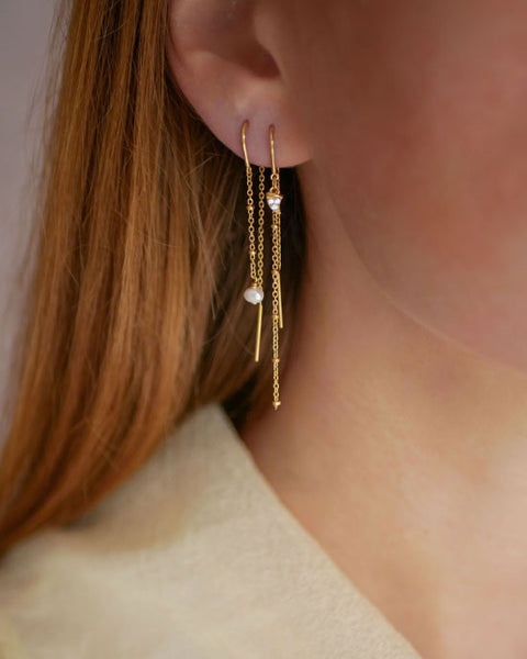 Lilja Earrings